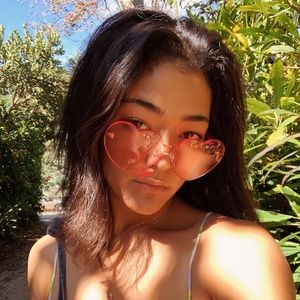 DIFF EYEWEAR heart sunglasses